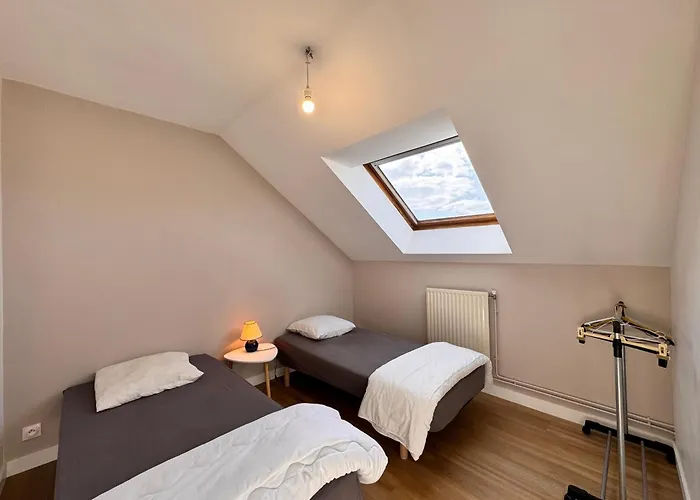 Le Relais Des Pilotes - Proche Circuit - 12 Pers *