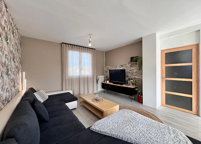 Le Relais Des Pilotes - Proche Circuit - 12 Pers *